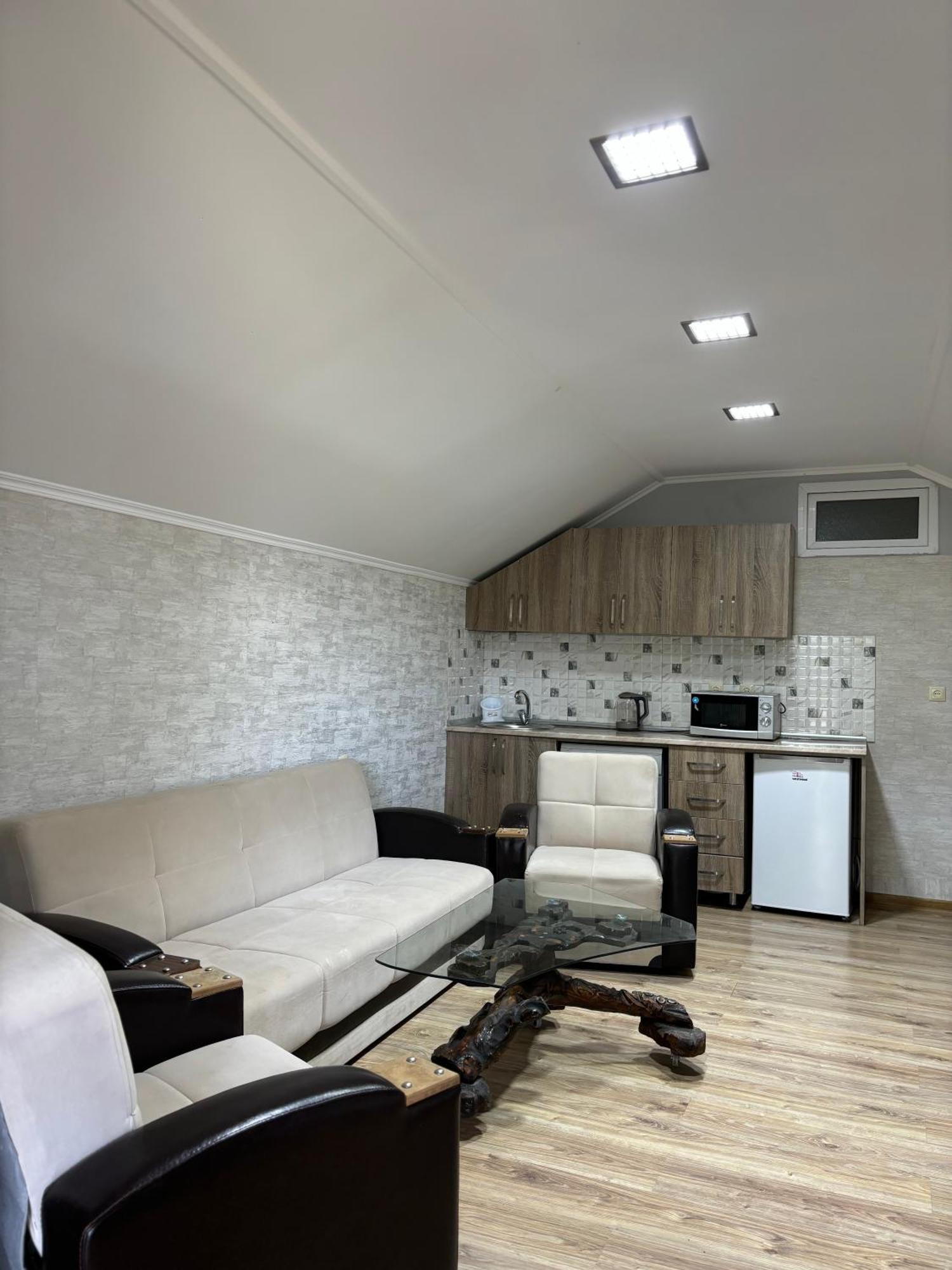 Apartment Green House Machindżauri Zewnętrze zdjęcie