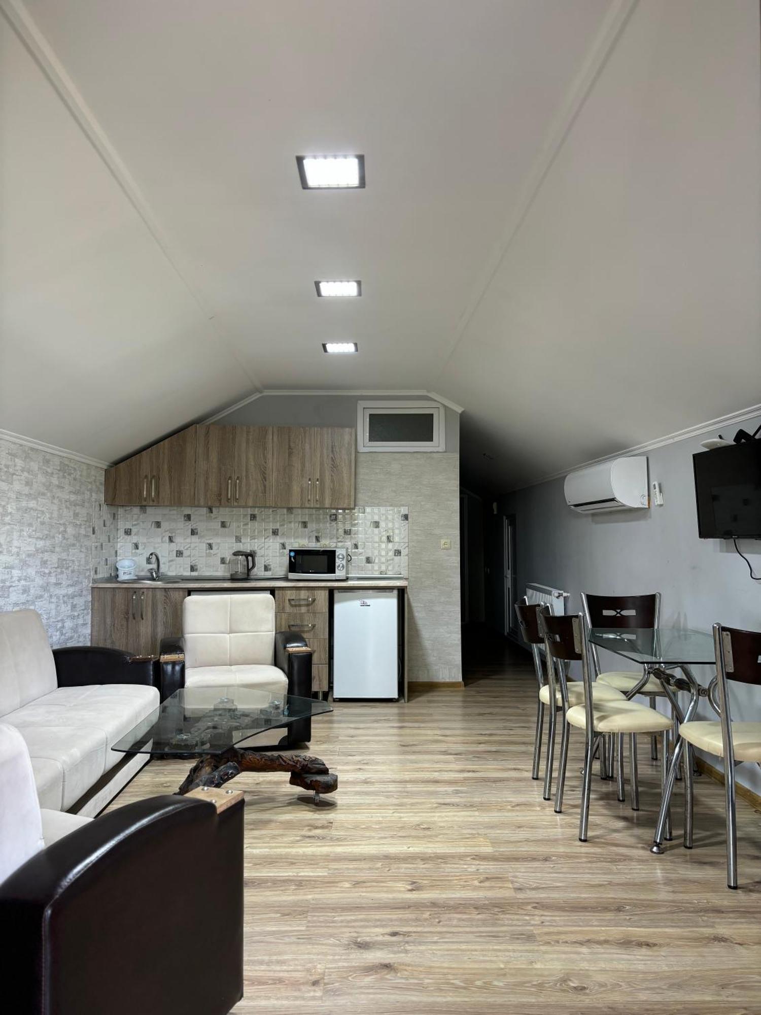 Apartment Green House Machindżauri Zewnętrze zdjęcie