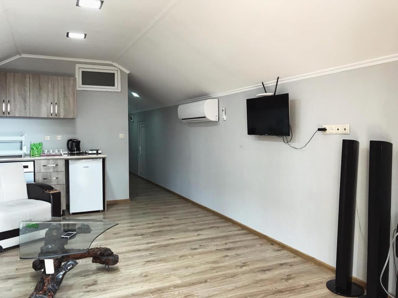 Apartment Green House Machindżauri Zewnętrze zdjęcie