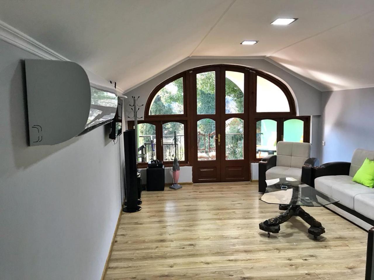 Apartment Green House Machindżauri Zewnętrze zdjęcie