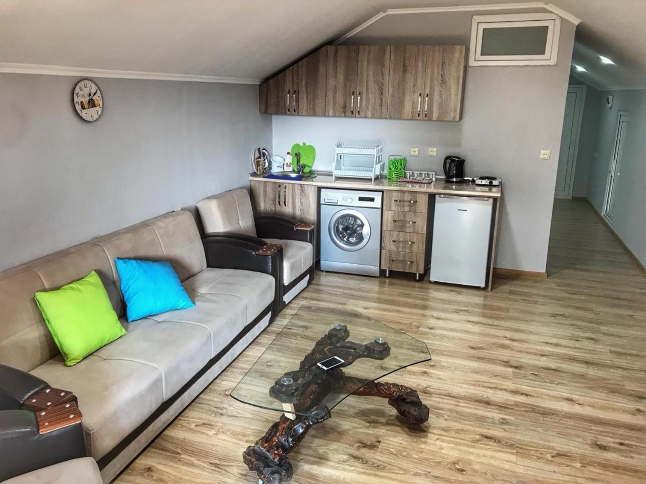 Apartment Green House Machindżauri Zewnętrze zdjęcie